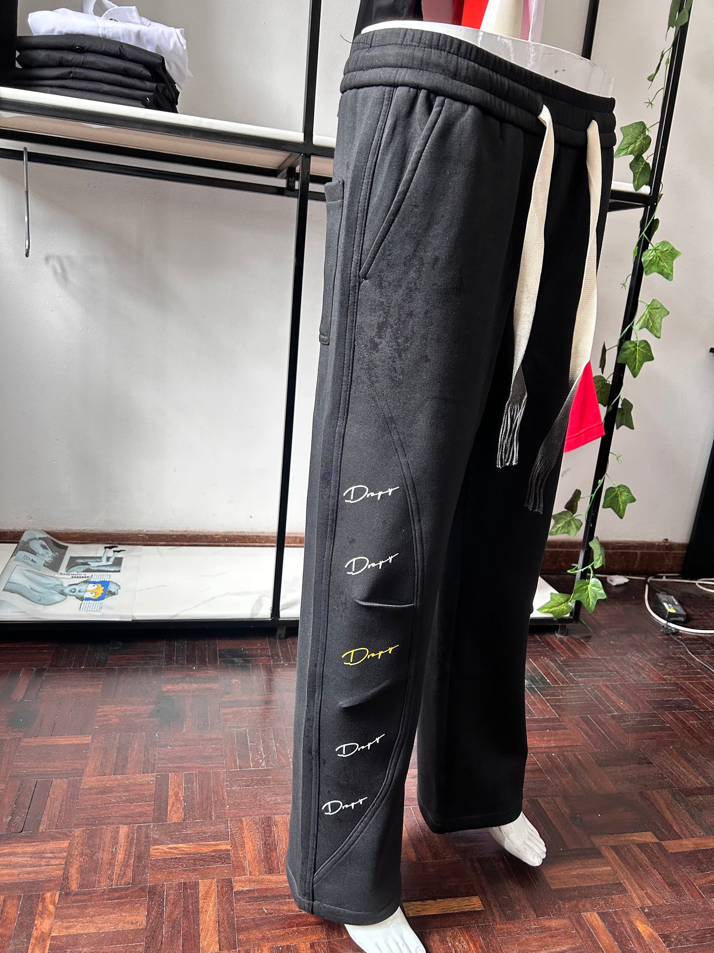 Signature snuggle pants