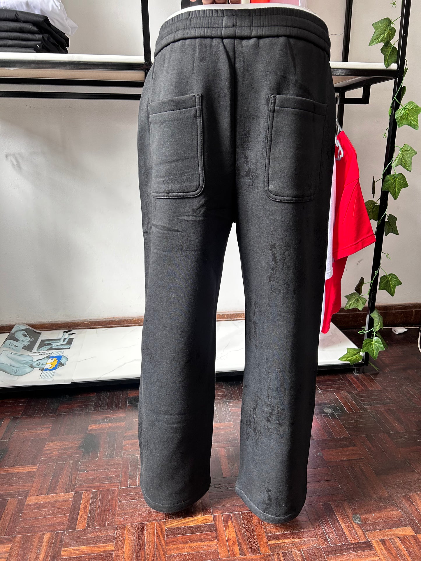 Signature snuggle pants