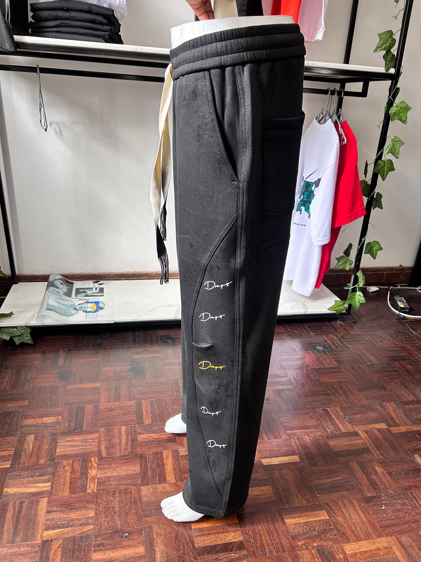 Signature snuggle pants