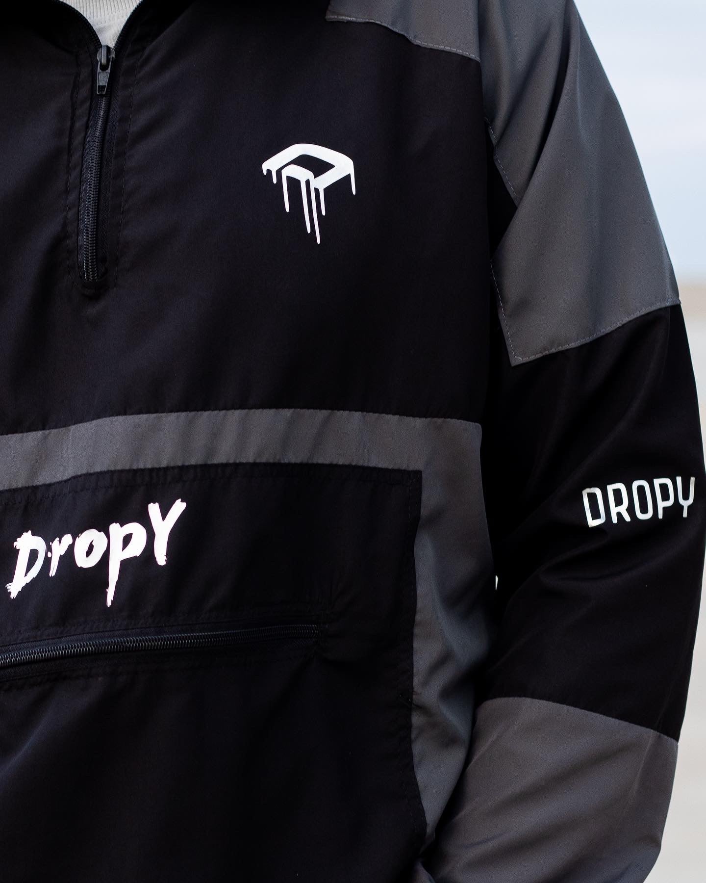 WINDBREAKER JACKET