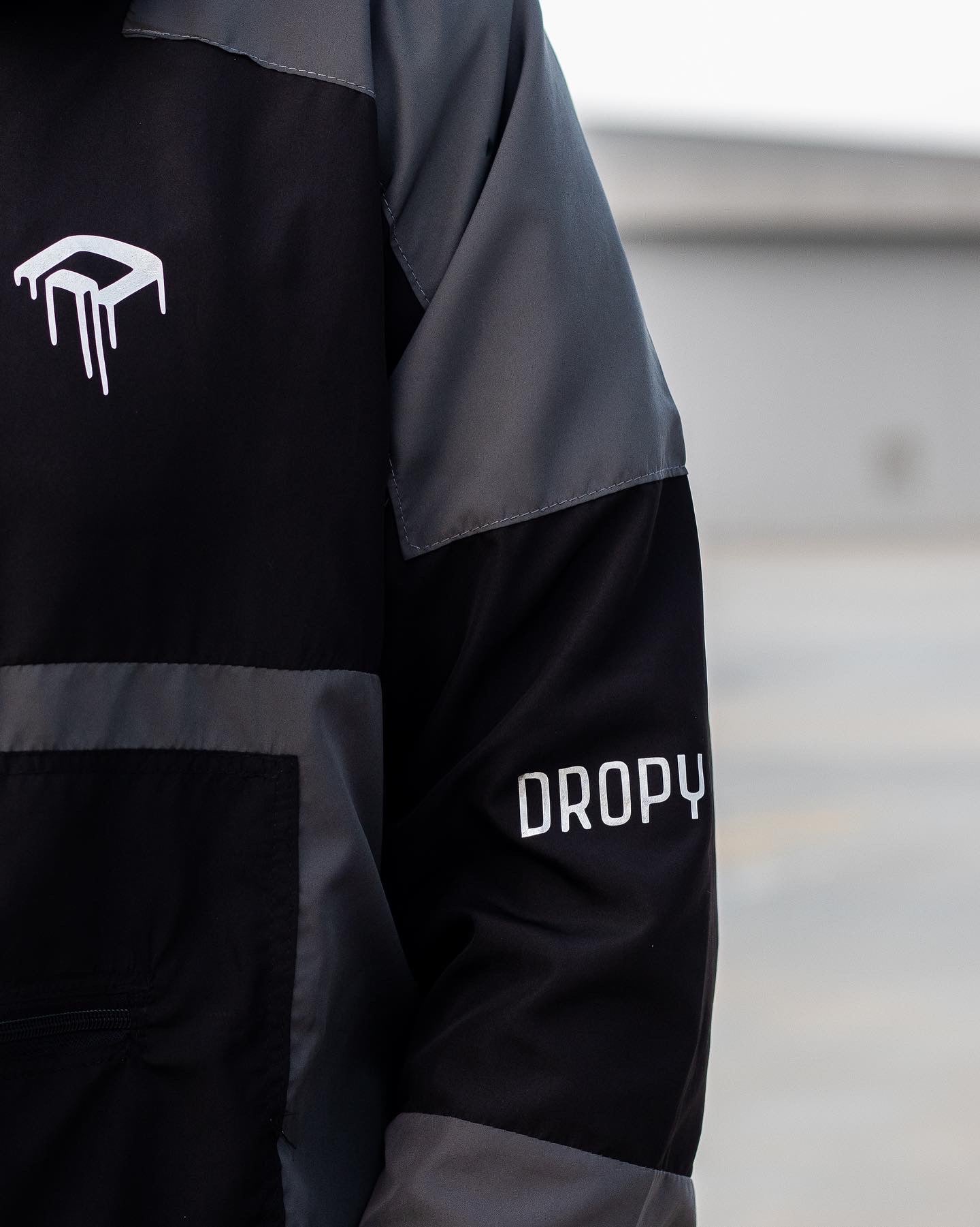 WINDBREAKER JACKET